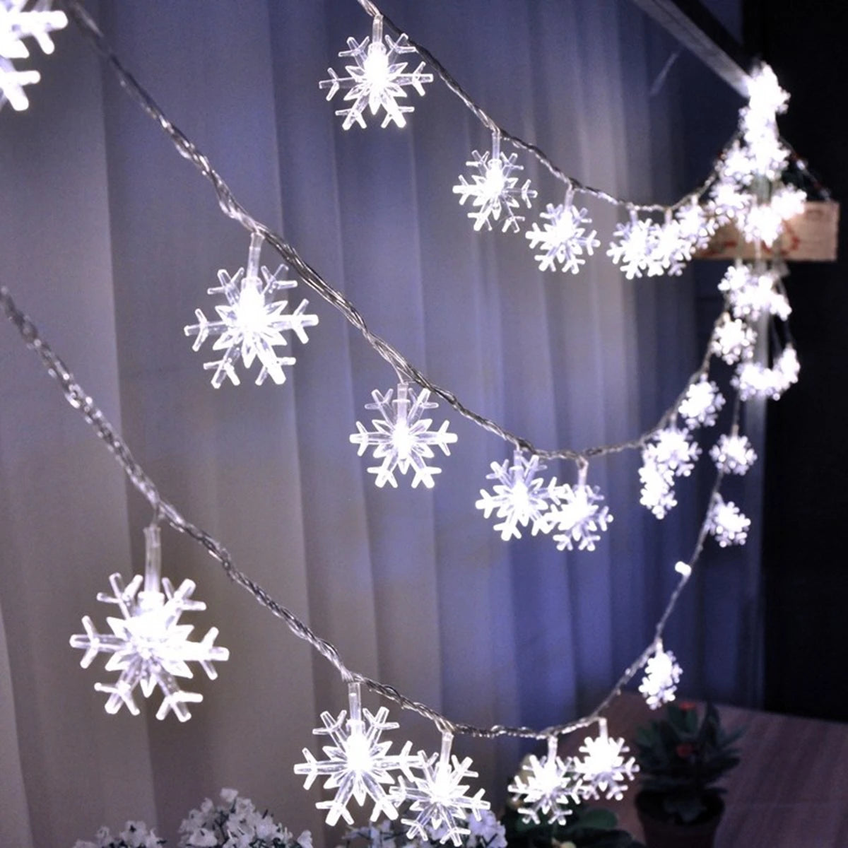 Snowflake Tree LED Light Ornament  Perfect Christmas Decoration for 2024